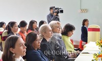 Женщины-парламентарии и женщины-главы дипломатических представительств посетили провинцию Хоабинь
