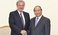 Премьер-министр Вьетнама принял министра иностранных дел Люксембурга 