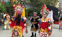 В Хошимине открылся первый фестиваль искусства вьетнамского кукольного театра на воде