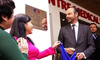 Премьер-министр Франции принял участие в церемонии открытия Французского центра медицины в Хошимине
