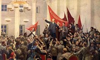 Великая Октябрьская революция подтверждает приверженность национальной независимости и пути к социализму 