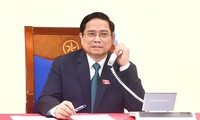 Премьер-министр Фам Минь Тинь провёл телефонные разговоры с лаосским и камбоджийским коллегами