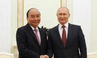 Официальные визиты президента Вьетнама Нгуен Суан Фука в Швейцарию и Россию успешно завершились