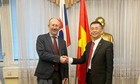 Вьетнам и Словакия ищут возможности стимулирования инвестиционного сотрудничества
