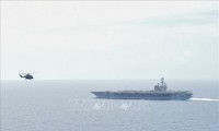 Трехсторонние учения ВМС Южной Кореи, США и Японии