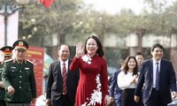Врио президента Вьетнама приняла участие в празднике «Весна по всей стране»