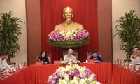 Генсек ЦК КПВ Нгуен Фу Чонг: повысить качество, эффективность работы женщин-депутатов