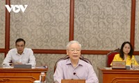  Генсек ЦК КПВ Нгуен Фу Чонг: новая резолюция должна привести к явным изменениям в реальности 