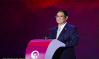 Премьер-министр Фам Минь Тинь принял участие в саммите бизнеса и инвестиций АСЕАН 2023