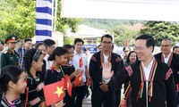 Президент Во Ван Тхыонг принял участие в Празднике всенародного единства в провинции Фуиен 