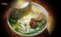Суп с лапшой « Бун-тханг» 