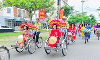 Неделя “платья Аозай”  2024 - Развитие ценностей наследия и прославление красоты вьетнамских женщин 