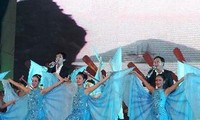 Carnaval Ha Long 2013 -ពាណិជ្ជសញ្ញានៃផ្នែក ទេសចរណ៍ Quang Ninh