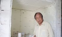 Nguyen Viet-ជនដែលបានធ្វើឲ្យកាបាCeladonភាជន៍រស់ រានឡើងវិញ