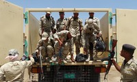 伊拉克政府军从失守的西部三座城市撤离
