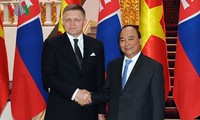 越南和斯洛伐克发表联合声明