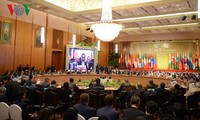亚洲合作对话第二次领导人会议开幕
