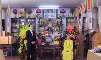 越南一向重视宗教信仰自由并为真正的宗教活动创造条件