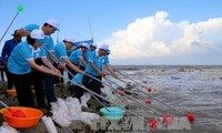  越南资源环境部举行响应“2017年越南海洋岛屿周”集会