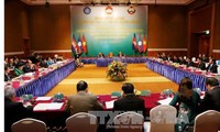第三次越老柬三国阵线主席会议在河内举行