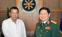 加强防务合作 为加强越南和菲律宾战略伙伴关系做出贡献