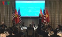 越南驻美使馆举办招待会 庆祝越美关系和越南成功举办2017年APEC会议