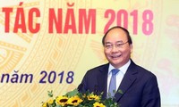 越南政府总理阮春福表示：越南将革新、融入国际和发展