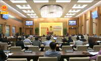 越南国会司法委员会第8次全体会议举行