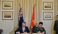 越南与澳大利亚签署关于推进防务合作的联合愿景声明