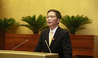 越南工贸部部长陈俊英：政府的政策促进配套工业发展
