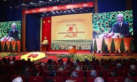 越南共产党建党90周年纪念集会隆重举行