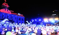 សកម្មភាពសង្គមជាច្រើន ការពារបរិស្ថាននៅ Festival សមុទ្រ Nha Trang- Khanh Hoa ២០១៧