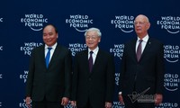 ពិធីទទួលបដិសណ្ឋារកិច្ចជាផ្លូវការថ្នាក់ដឹកនាំ ប្រធានគណៈប្រតិភូនានា អញ្ជើញ មកចូលរួមសន្និសីទ WEF ASEAN 2018