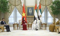 អនុប្រធានរដ្ឋវៀតណាមលោកស្រី Vo Thi Anh Xuan អញ្ជើញ​ជួបសន្ទនា​ជាមួយ​ប្រធានាធិបតីអេមីរ៉ាតអារ៉ាប់រួមលោក Sheikh Mohamed bin Zayed Al Nahyan