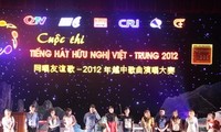 10 giọng ca dự vòng chung kết VN cuộc thi "Tiếng hát hữu nghị Việt - Trung 2012"