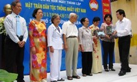 Chủ tịch nước Trương Tấn Sang dự ngày hội đoàn kết toàn dân tộc