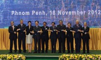 Thủ tướng Nguyễn Tấn Dũng tham dự các Hội nghị cấp cao với các đối tác 