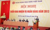Thủ tướng Nguyễn Tấn Dũng dự Hội nghị triển khai nhiệm vụ ngành Ngân hàng
