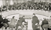 Mít tinh cấp Nhà nước kỷ niệm 40 năm Ngày ký Hiệp định Paris