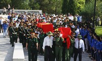 Truy điệu và an táng quân tình nguyện và chuyên gia Việt Nam hy sinh tại Lào
