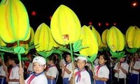 Lễ hội rước đèn lớn nhất Việt Nam 