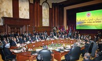 Thủ tướng Nguyễn Tấn Dũng tại Hội nghị cấp cao ASEAN-Ấn Độ và ASEAN – Liên hợp quốc