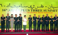 Thủ tướng Nguyễn Tấn Dũng dự Hội nghị cấp cao ASEAN+ 3