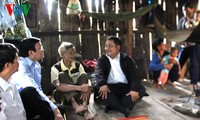 Chủ tịch nước Trương Tấn Sang thăm dân tái định cư Công trình thủy điện sông Tranh 2 
