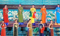 Khai mạc Lễ hội áo dài tại Festival Huế 2014: Thăng hoa cùng áo dài Việt