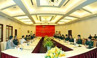 Thượng tướng Nguyễn Chí Vịnh tiếp Đoàn cán bộ quốc phòng Ấn Độ 