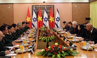 Tổng Vụ trưởng Quốc phòng Israel thăm Việt Nam