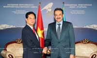 Việt Nam tăng cường hợp tác kinh tế, thương mại với Kazakhstan, Algeria, Bồ Đào Nha và Bulgaria