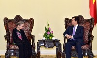 Thủ tướng Nguyễn Tấn Dũng tiếp Thẩm phán Toà án tối cao Hoa Kỳ 