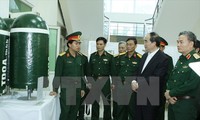 Chủ tịch Ủy ban Mặt trận tổ quốc Việt Nam làm việc với Viện Khoa học - Công nghệ Quân sự